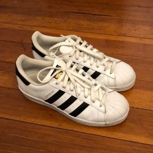Adidas Superstars
